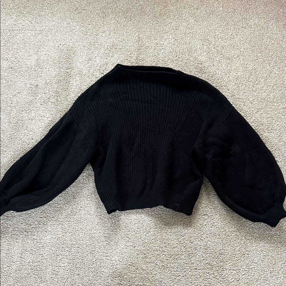 Forever 21 Black Crew Neck Sweater